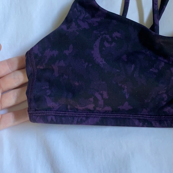 Lululemon Sports Bra - Picture 5 of 5